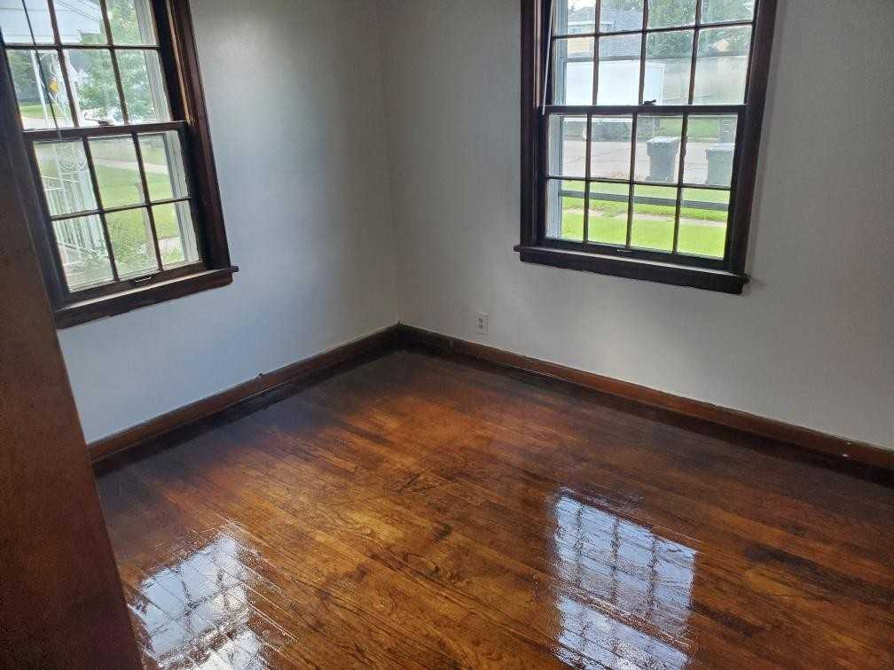 2702 Prast Blvd #1 - Photo 7 of 14