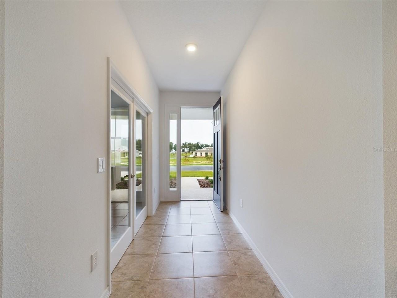 7707 Sw 58th Pl - Photo 7 of 29