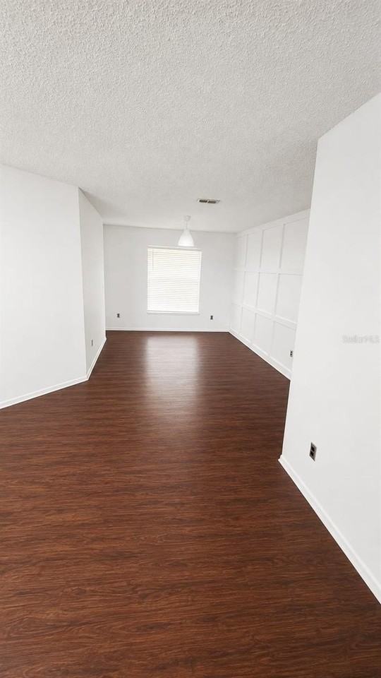 7712 Simon Ridge Ct - Photo 5 of 16