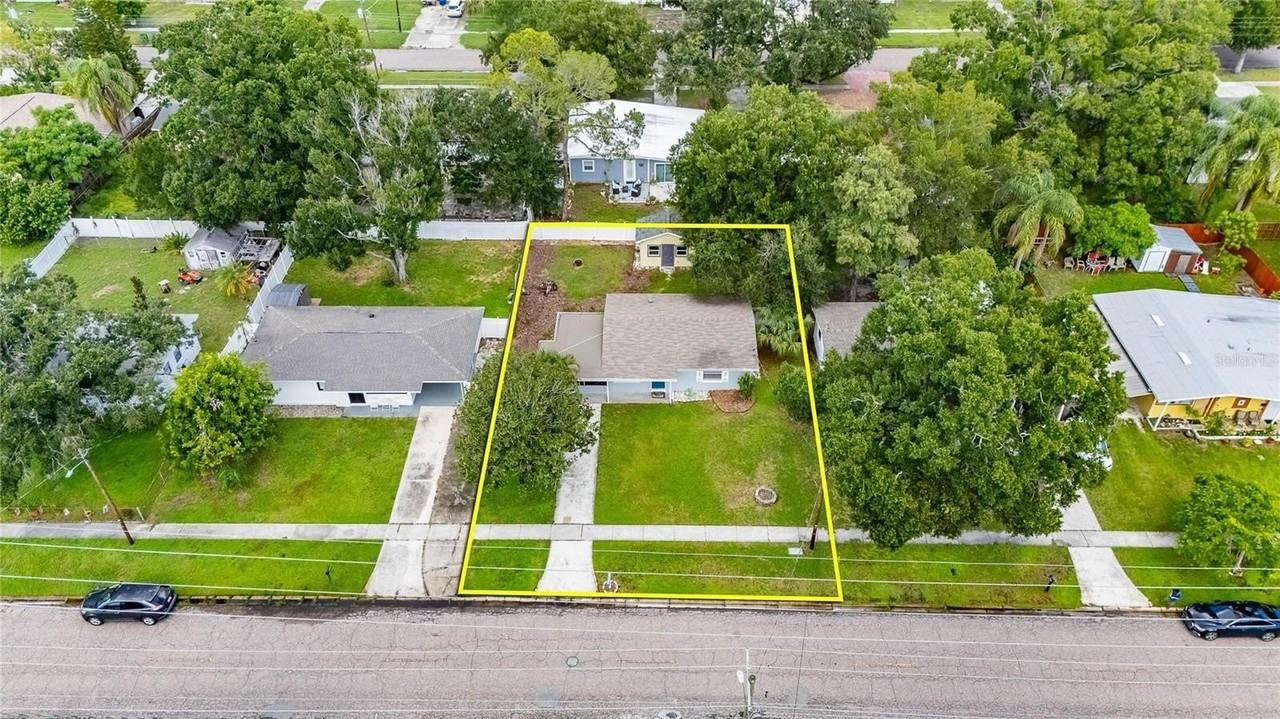 4421 W Iowa Ave - Photo 4 of 40