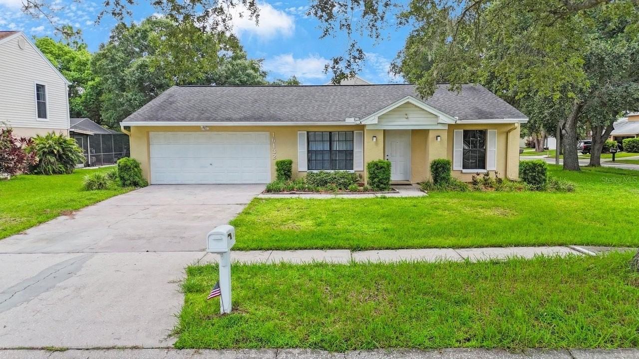 16132 Country Crossing Dr - Photo 7 of 25