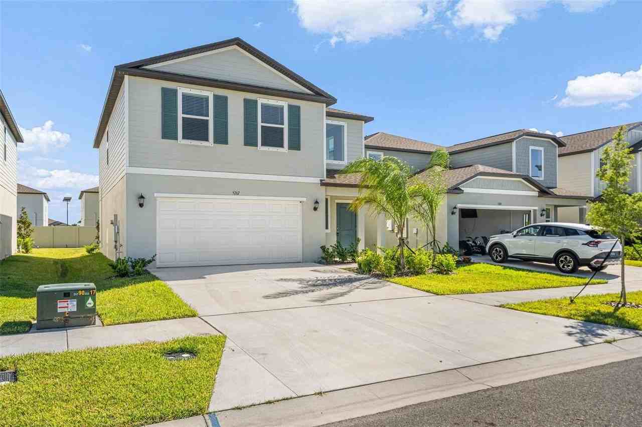 5767 Purple Finch Ave - Photo 2 of 31
