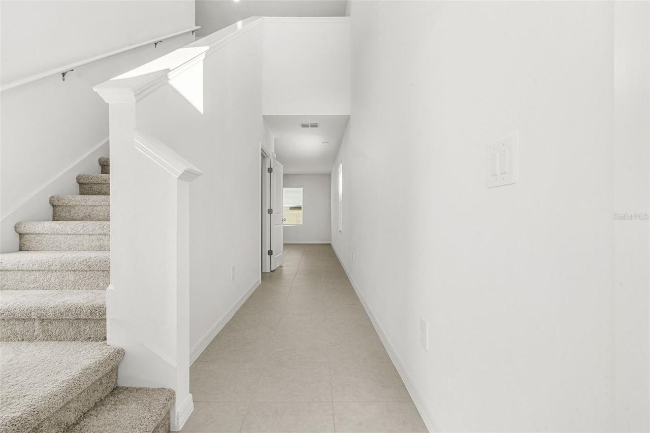 5767 Purple Finch Ave - Photo 4 of 31