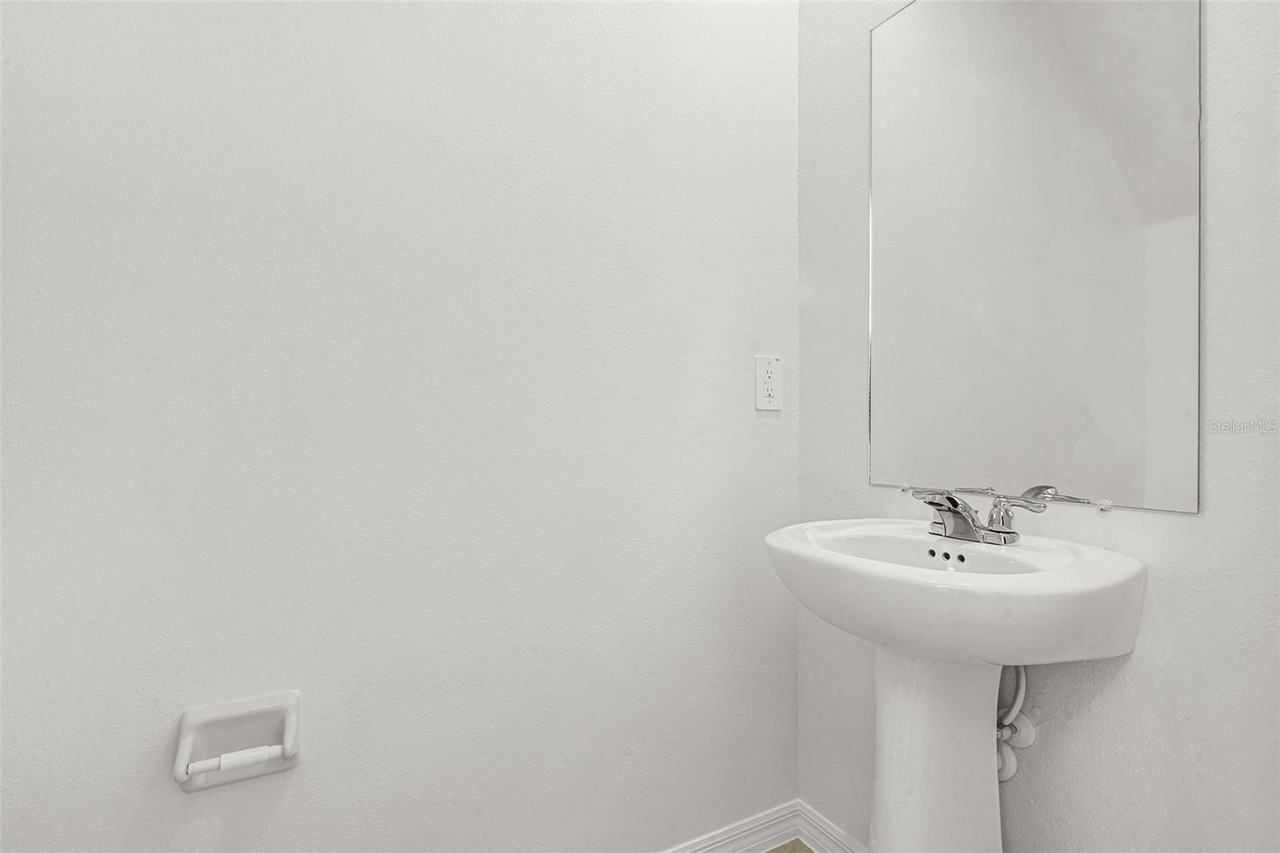 5767 Purple Finch Ave - Photo 5 of 31