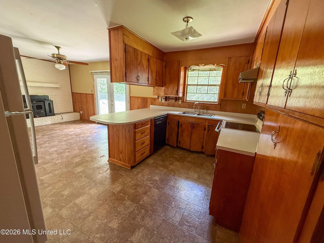 1240 Highway 198 W - Photo 7 of 21