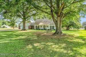 featured image of 108 Countryside Ln