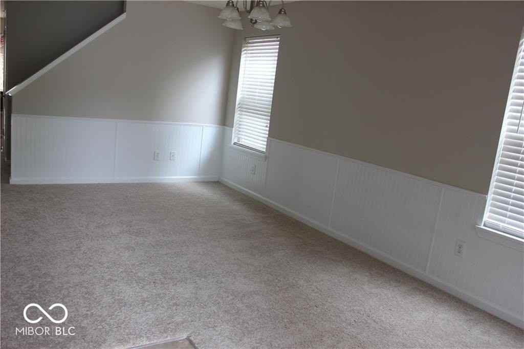 15402 Dry Creek Rd - Photo 3 of 27