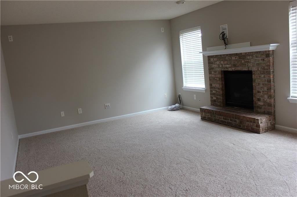 15402 Dry Creek Rd - Photo 7 of 27