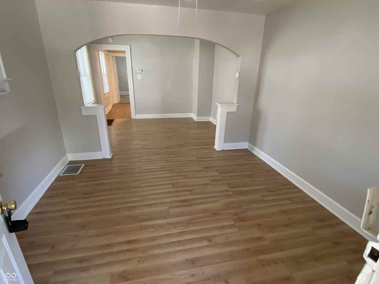 1533 Kappes St - Photo 2 of 14