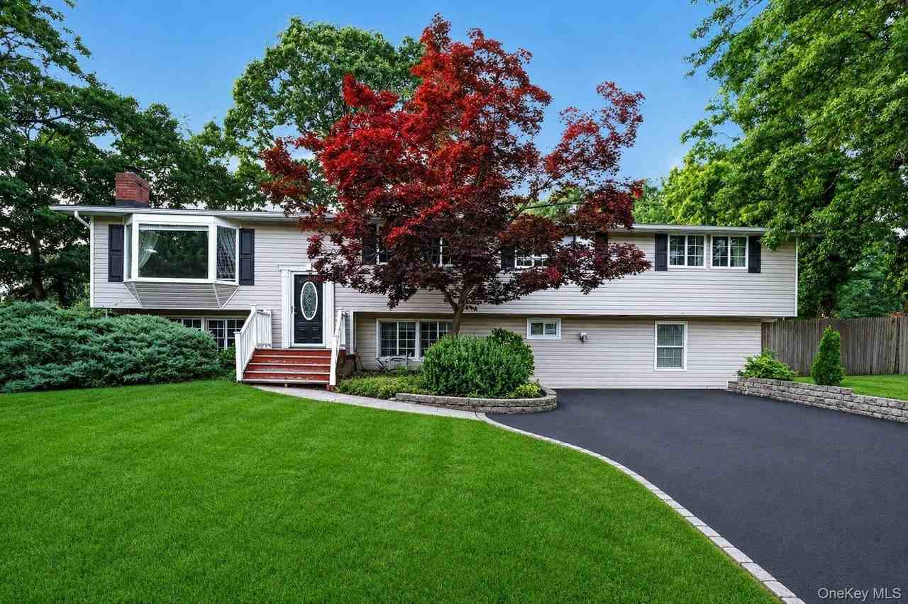 14 Branch Ln