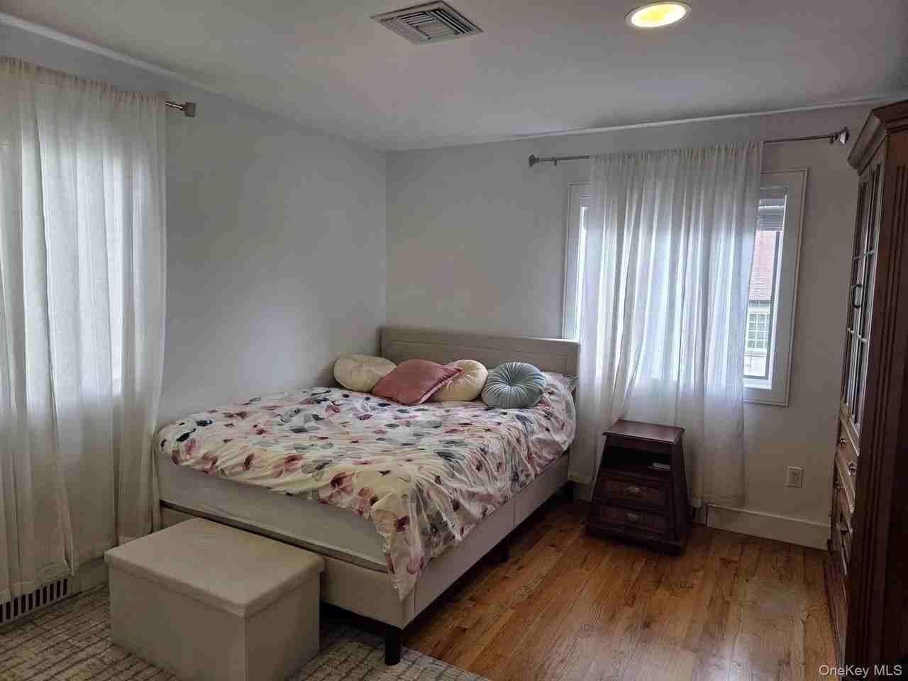 541 Cedarwood Dr - Photo 6 of 14