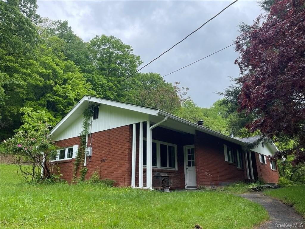 564 Kirbytown Rd - Photo 3 of 36