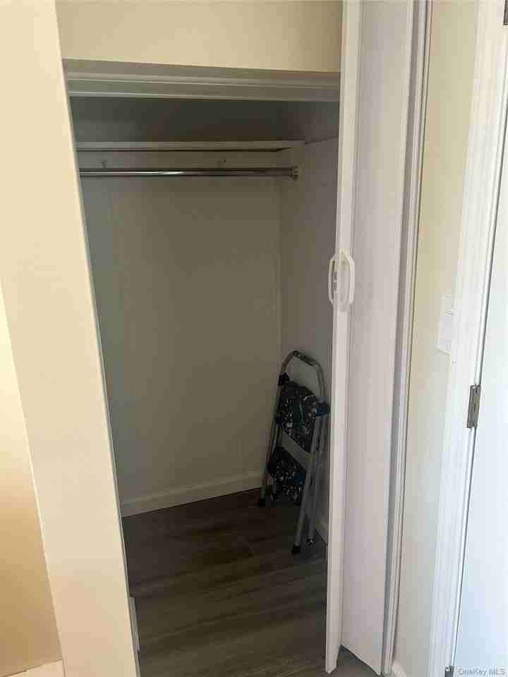 50 Willow Ln - Photo 5 of 12