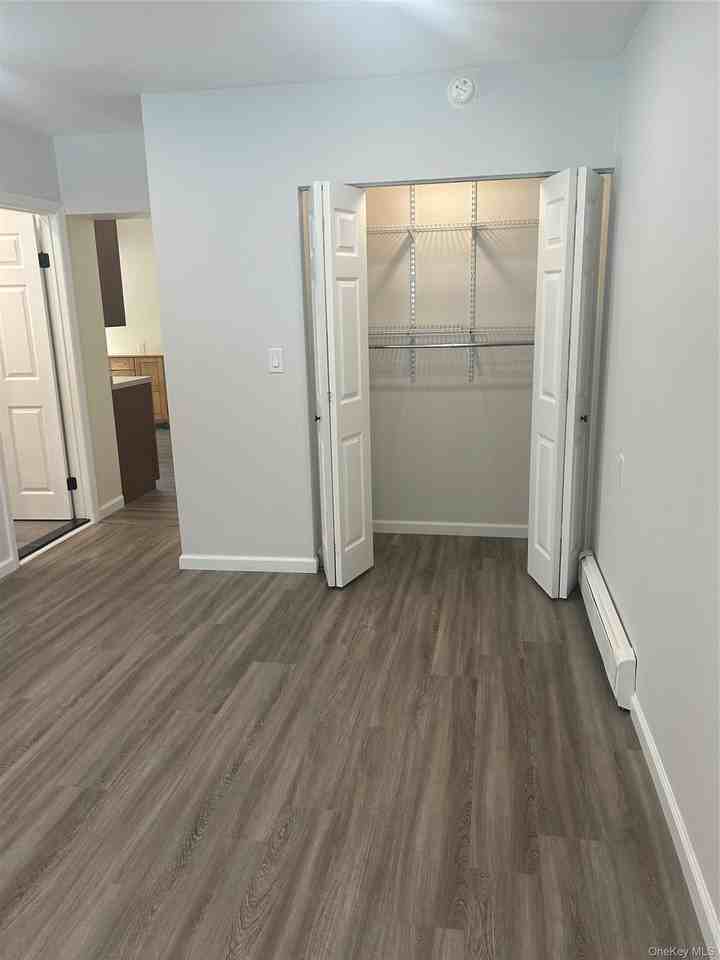 50 Willow Ln - Photo 6 of 12