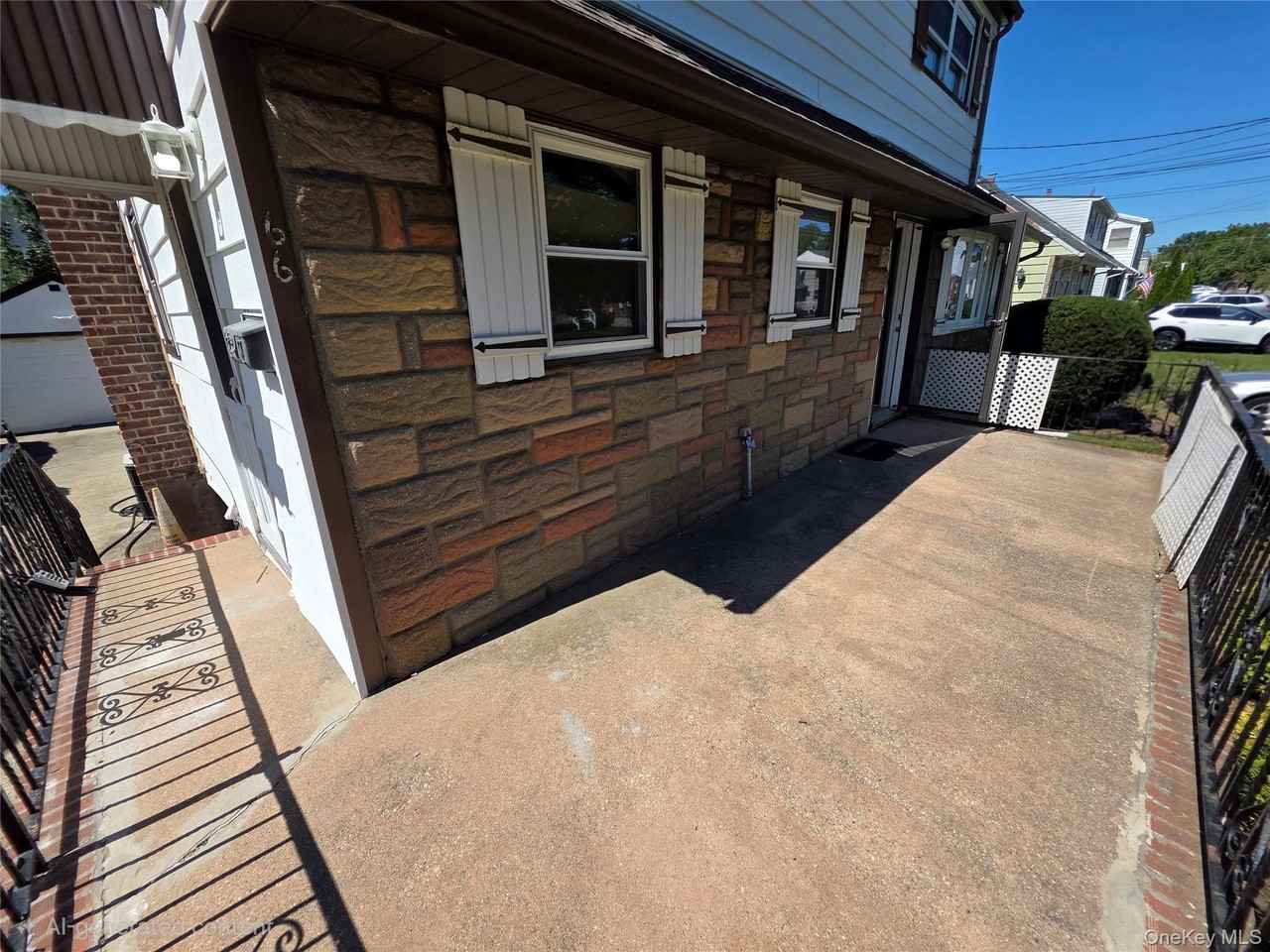 66 Gates Ave #1 - Photo 4 of 19