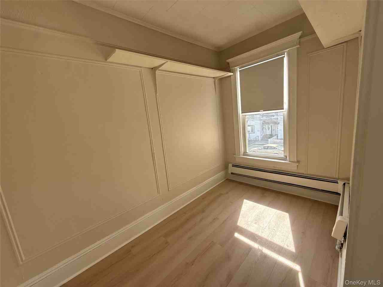 8809 132nd St #2 - Photo 4 of 7