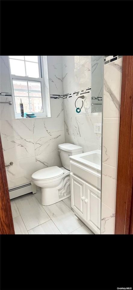3426 75th St #2R - Photo 6 of 9