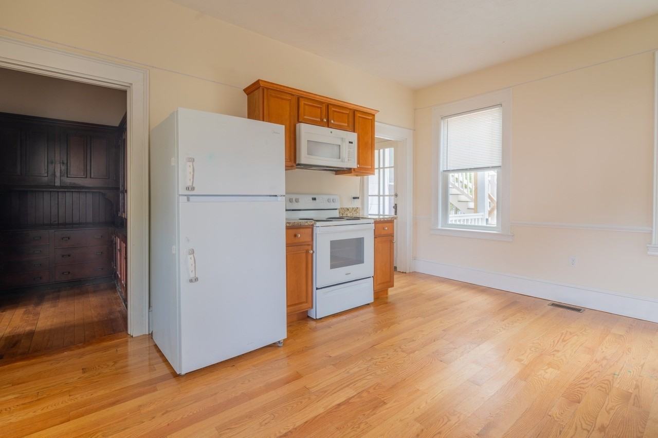 60 Congress St #1 - Photo 3 of 21