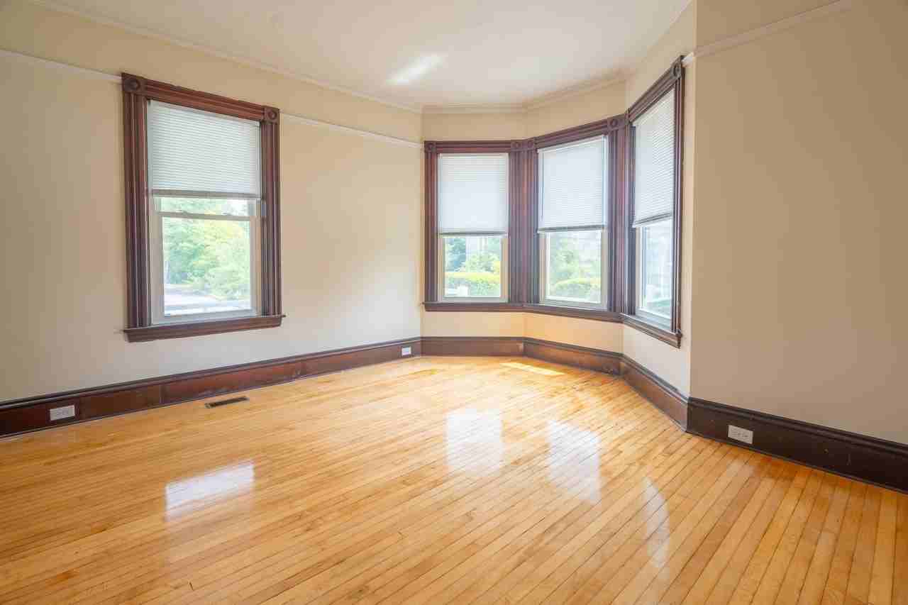 60 Congress St #1 - Photo 7 of 21