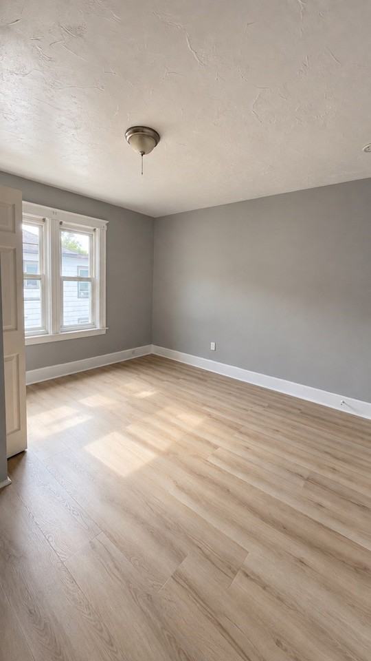 164 West St #3 - Photo 3 of 10