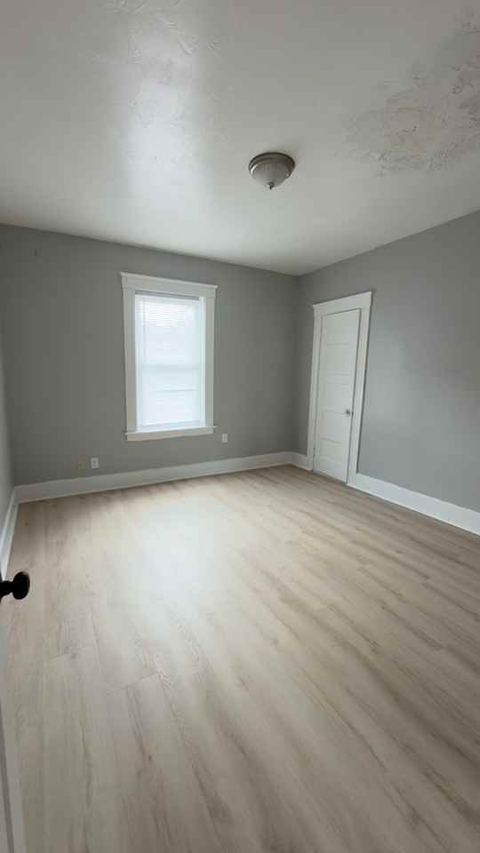 164 West St #3 - Photo 5 of 10