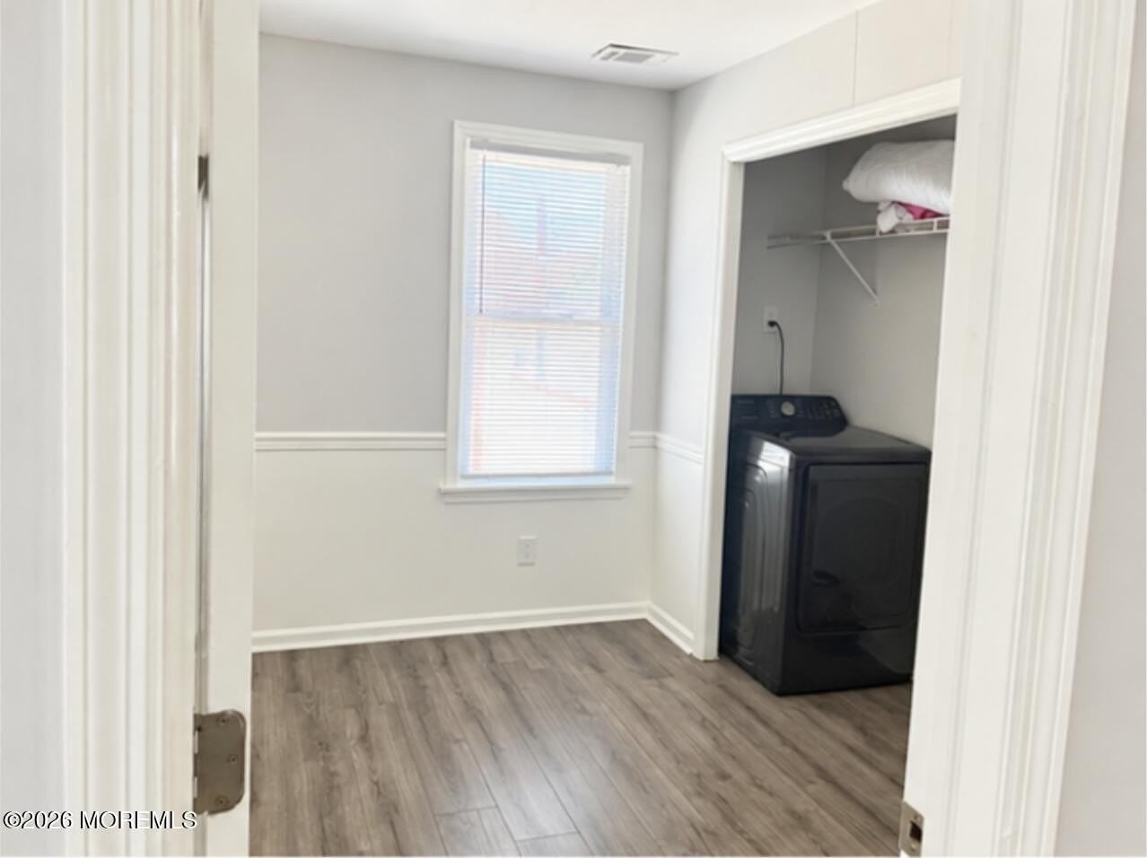 214 Franklin Ave #2 - Photo 5 of 5