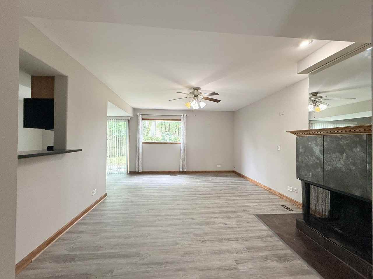 229 Juniper Ln #229 - Photo 3 of 28