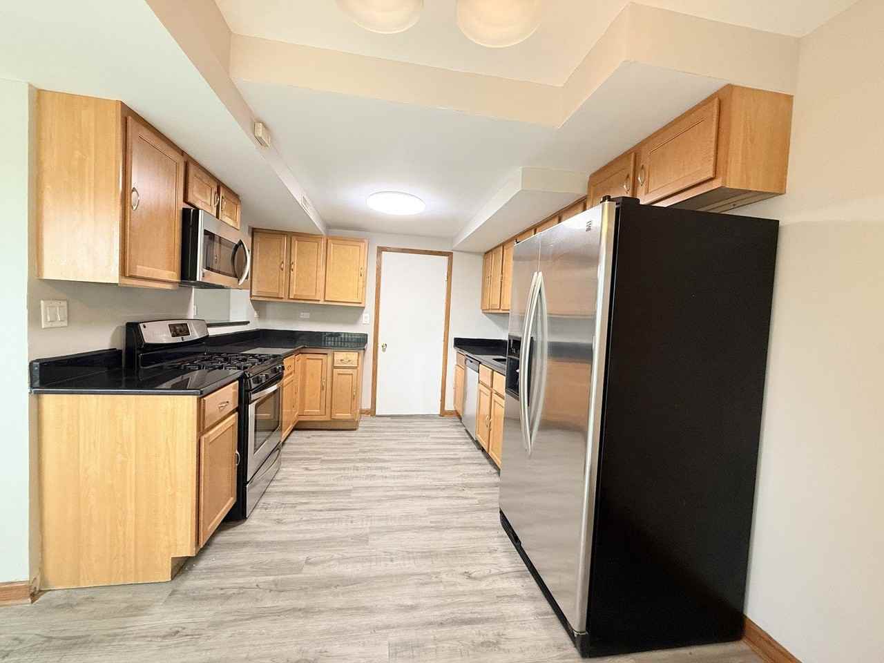 229 Juniper Ln #229 - Photo 7 of 28