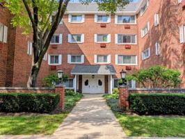 featured image of 800 Washington Blvd #305