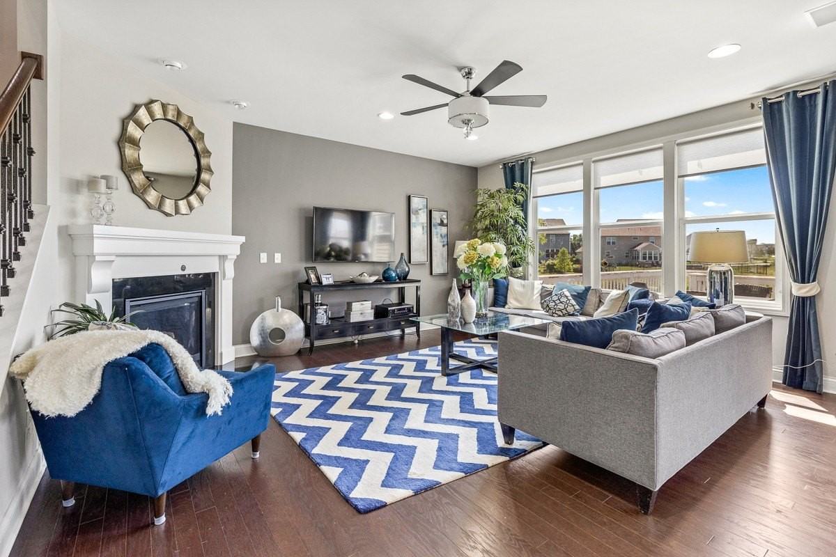 3611 Birch Ln - Photo 6 of 39