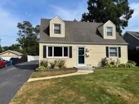 817 S Spring Rd - Photo 1 of 1
