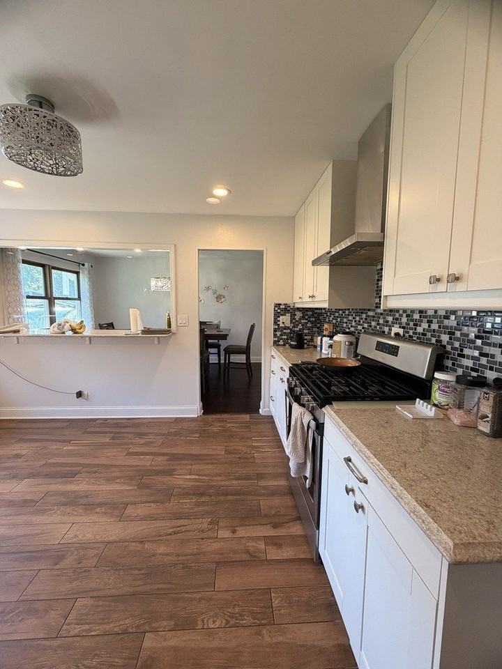 7791 Sherwood Cir S - Photo 5 of 27