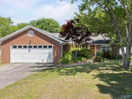 featured image of 104 Sleepy Hollow Ln