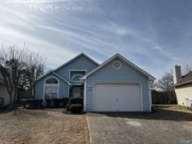112 Lily Ct - Photo 1 of 1