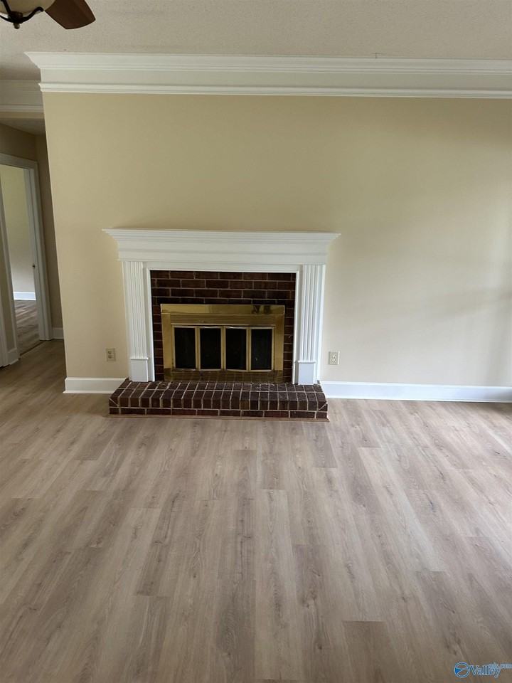 161 Raspberry Way - Photo 3 of 15