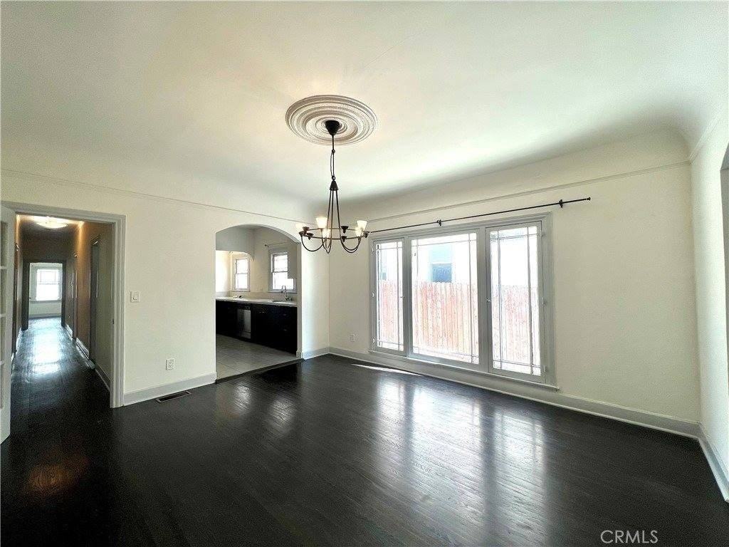 122 S Westmoreland Ave - Photo 7 of 33