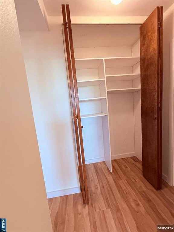 515 Anderson Ave #5G - Photo 7 of 36