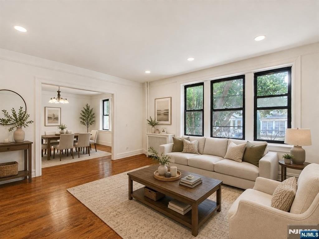 260 Harrison Ave #104 - Photo 3 of 19
