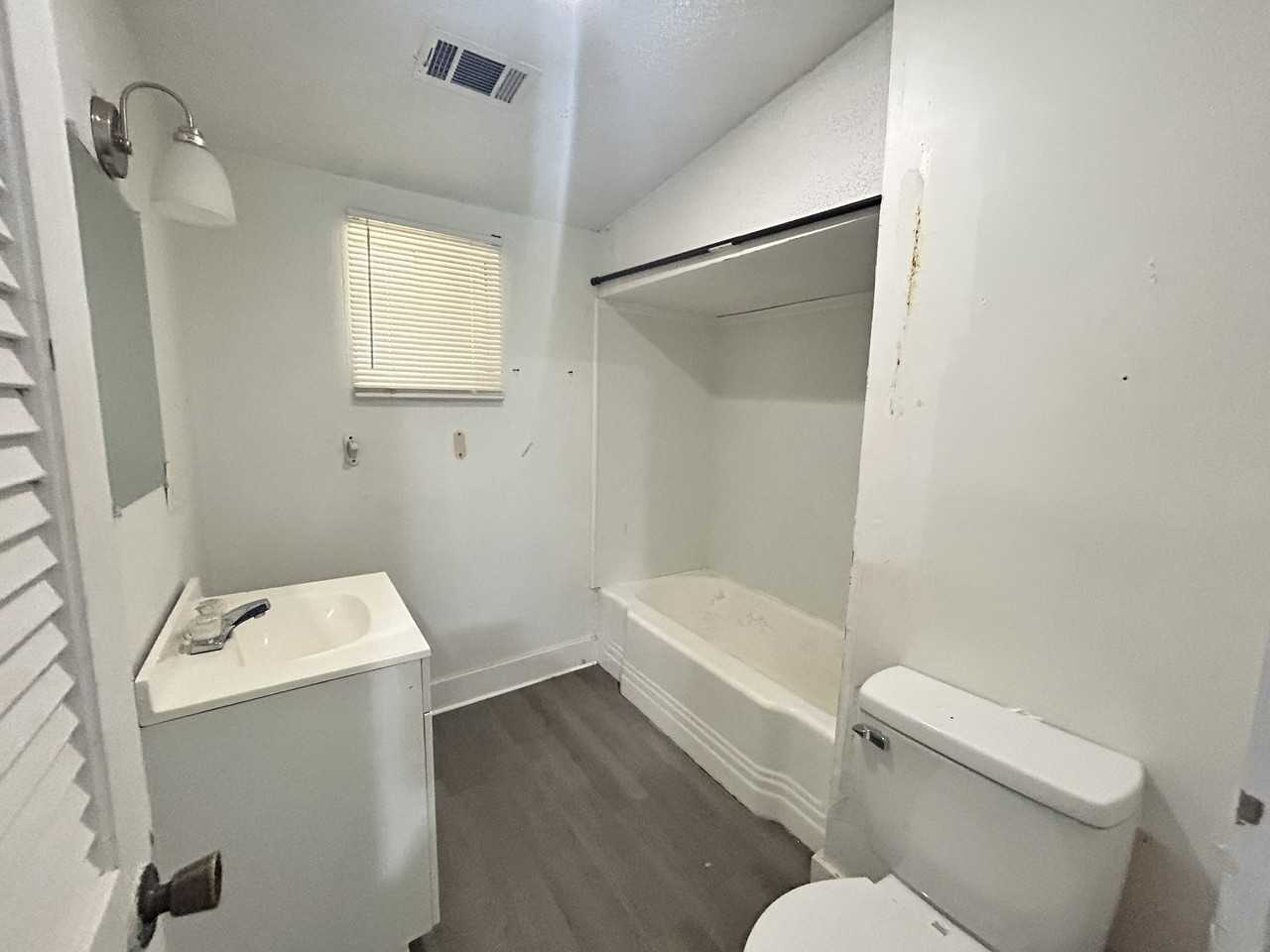 4500 W 28th Ave #4500 - Photo 4 of 12