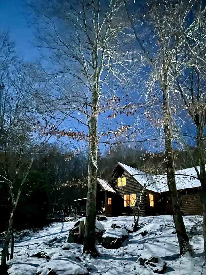 5451 River Rd - Photo 2 of 39