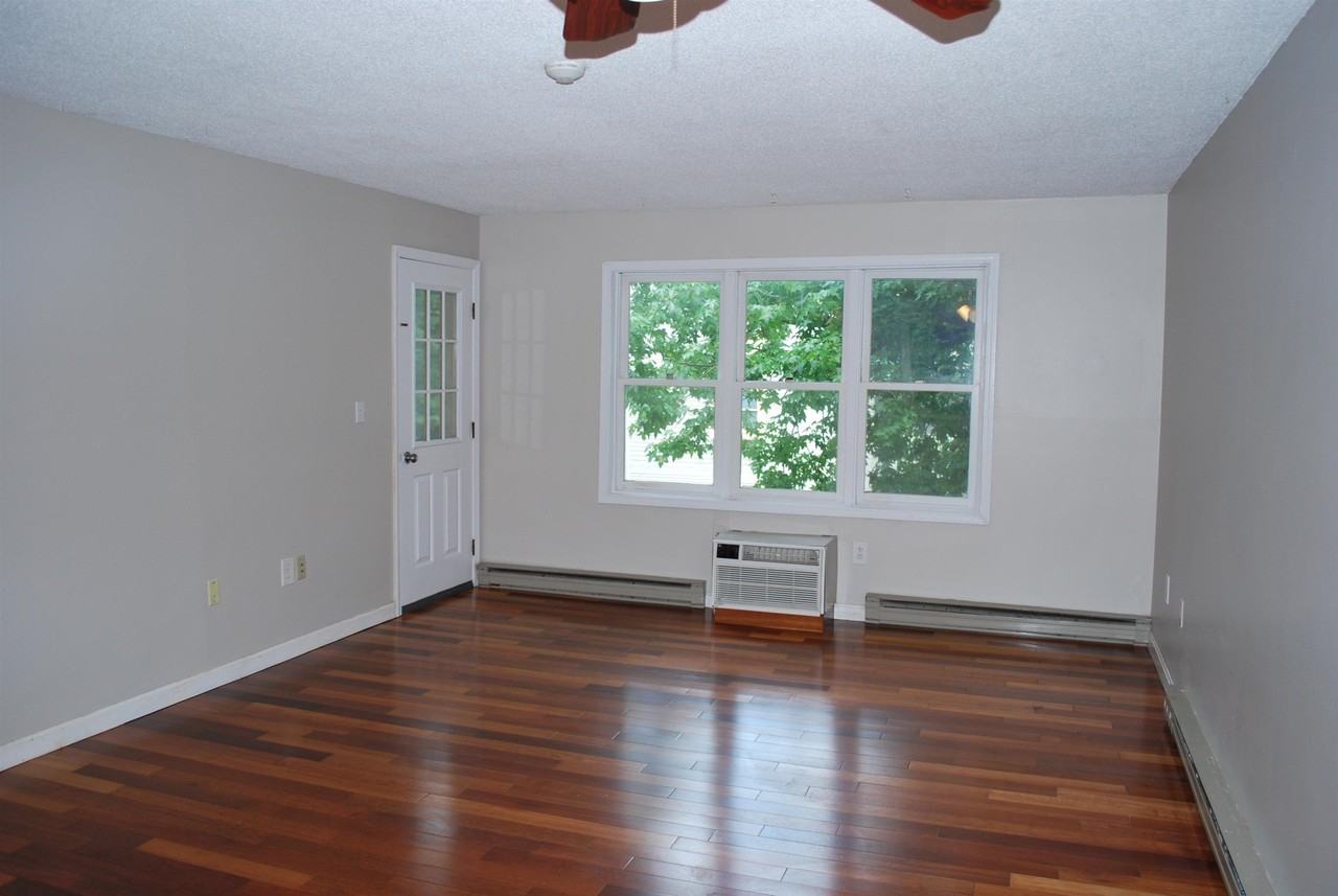 14 Turnbuckle Ln #22 - Photo 3 of 26