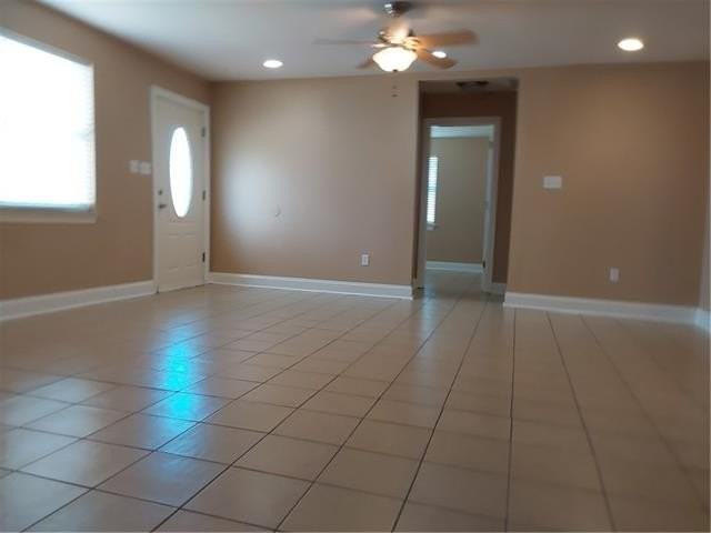 2517 Veronica Dr - Photo 7 of 42