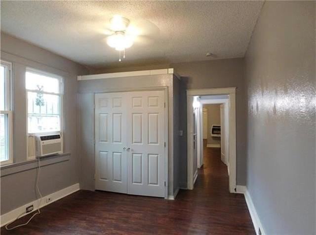 1342 Alvar St - Photo 4 of 9