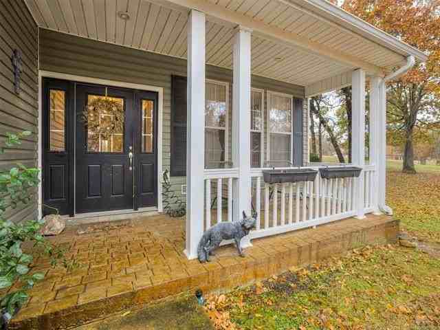 2485 Avalon Dr - Photo 4 of 50