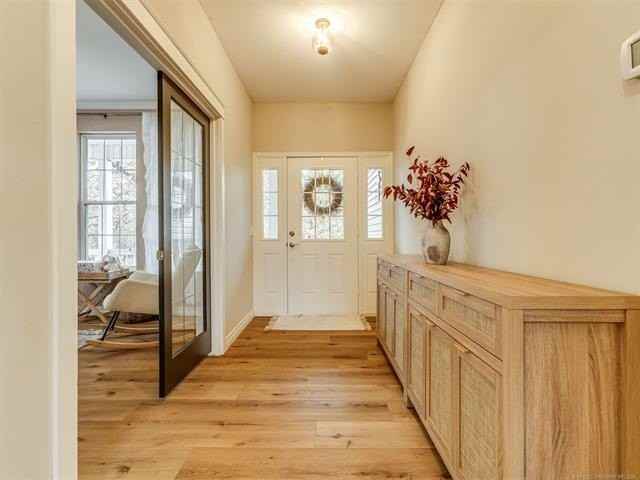 2485 Avalon Dr - Photo 5 of 50