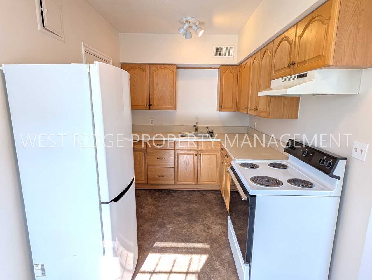 1322 N Emerson St #1322 - Photo 6 of 15