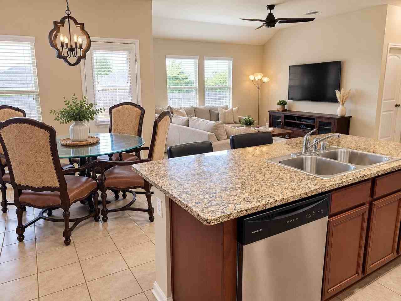 915 Quartz Trl - Photo 5 of 27
