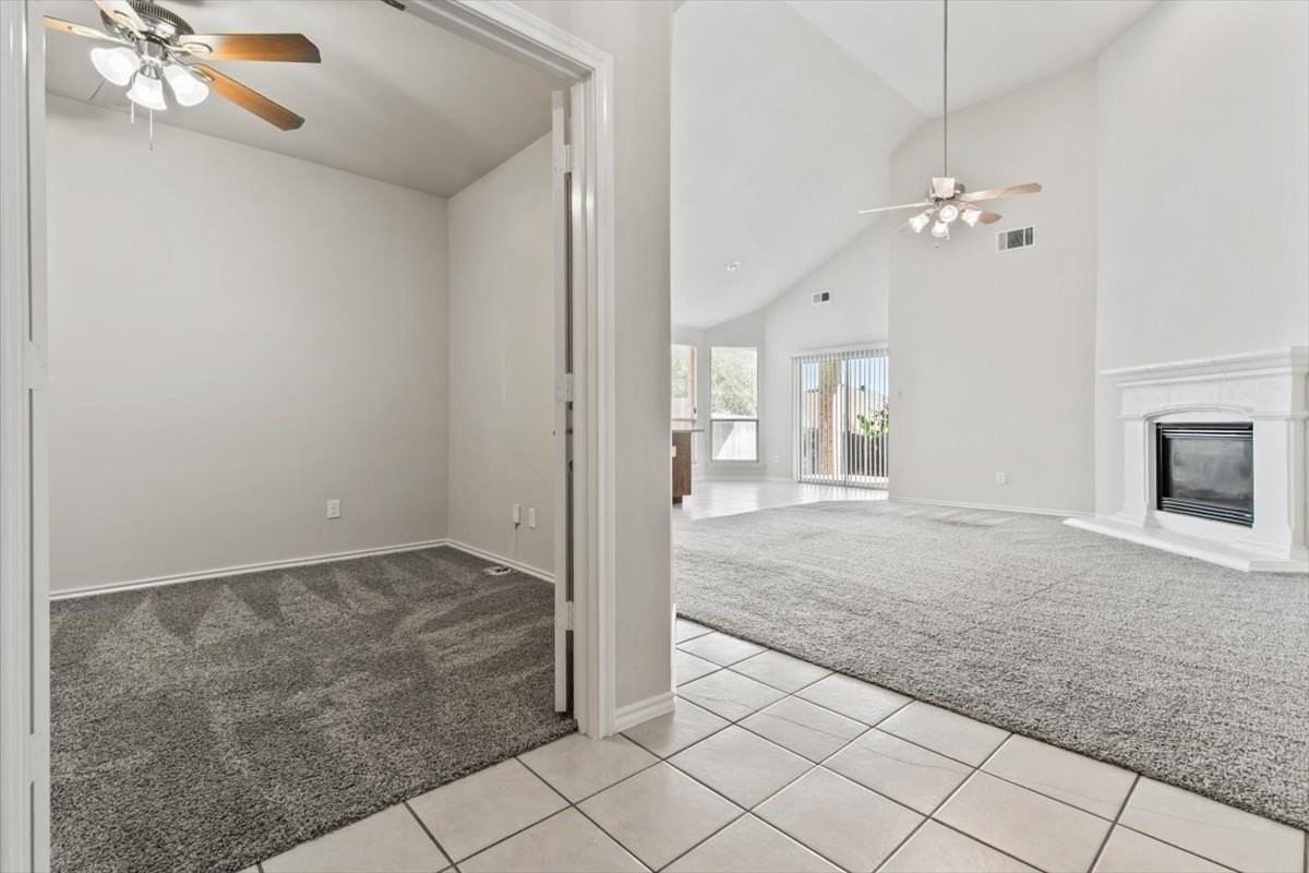 5724 Minnow Dr - Photo 5 of 31