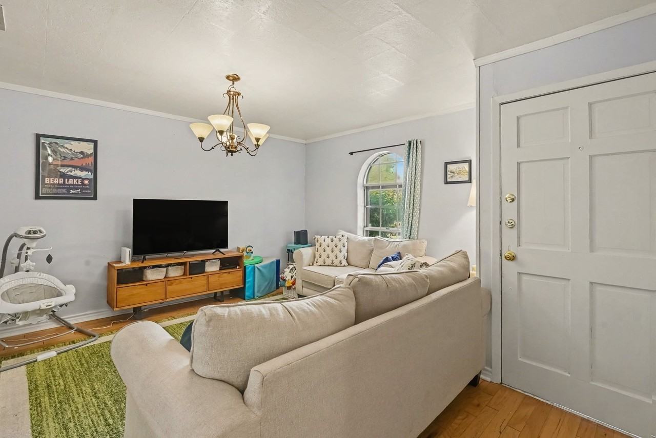 5304 Westhaven Dr - Photo 3 of 26