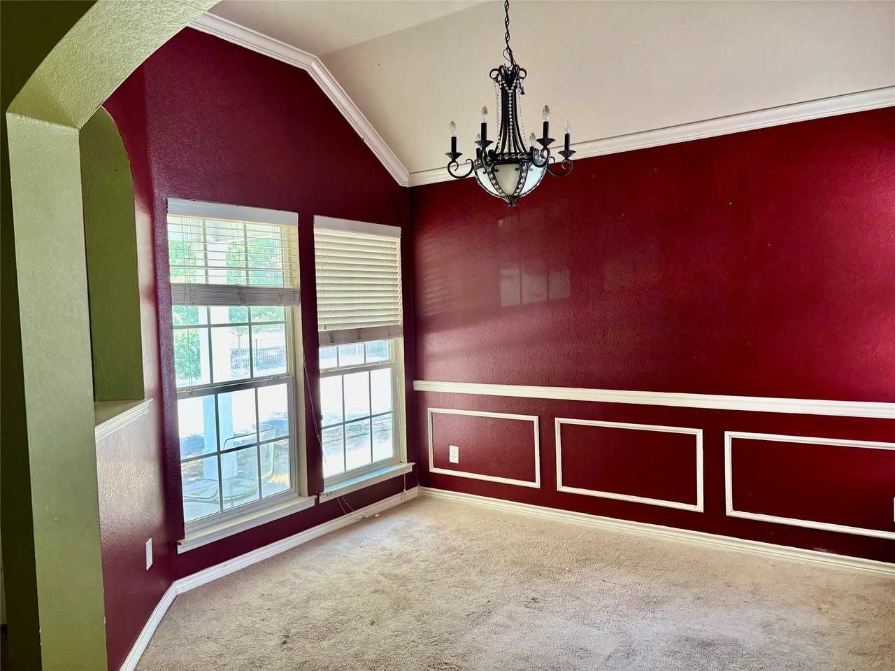 1512 Continental Congress Pkwy - Photo 6 of 16